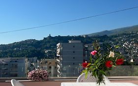 Flower Terrace Apartment