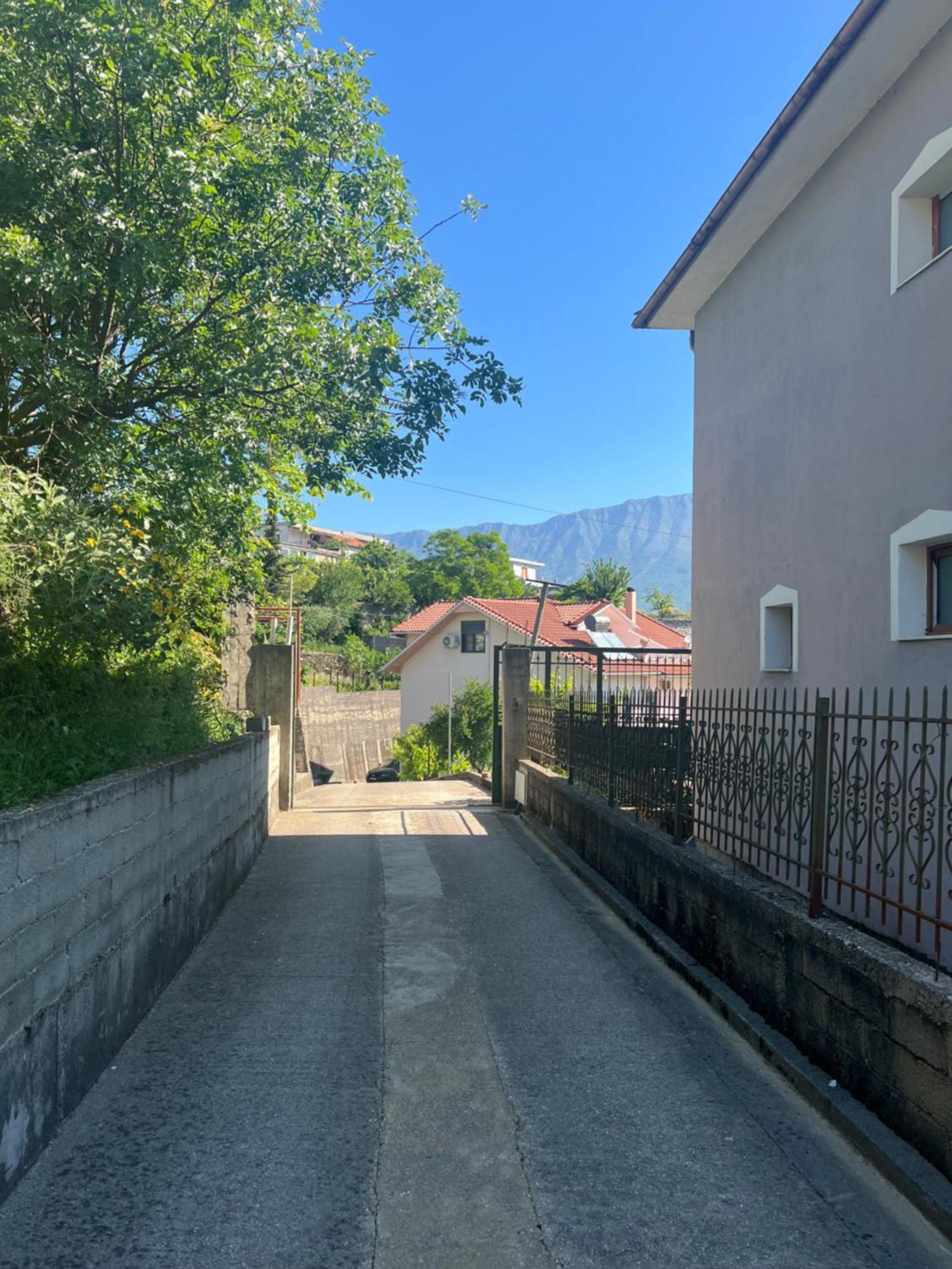 Flower Terrace Apartment Gjirokastër Extérieur photo